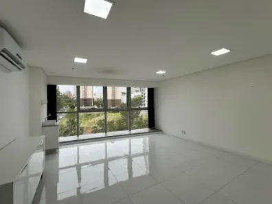 Sala Comercial com 1 Quarto à venda, 45m² no Petrópolis, Porto Alegre