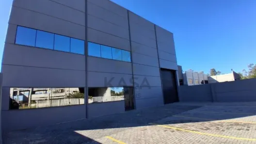 Galpão/Depósito/Armazém para alugar, 750m² no São José, Canoas