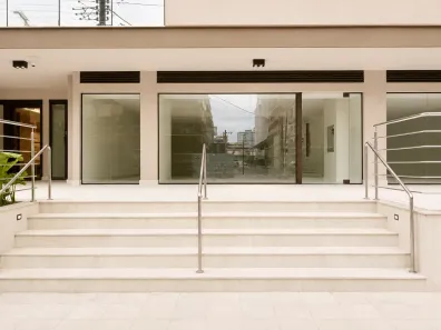 Sala Comercial para alugar, 69m² no Balneário Perequê, Porto Belo