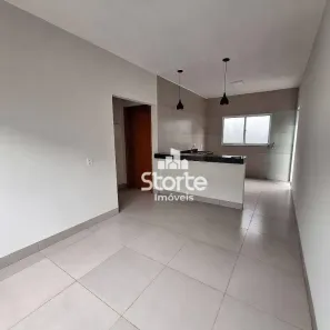 Casa com 2 Quartos à venda, 55m² no Grand Ville, Uberlândia