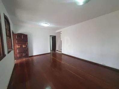 Casa com 5 Quartos à venda, 270m² no São Pedro, Belo Horizonte