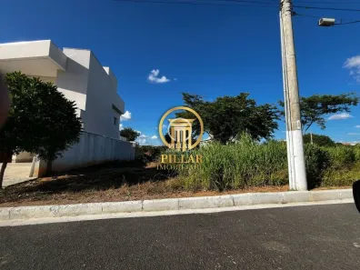 Lote/Terreno à venda, 360m² no Parque Pampulha, Montes Claros
