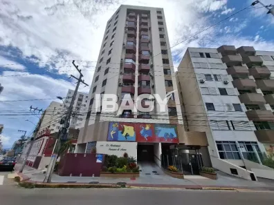 Apartamento com 2 Quartos para alugar, 112m² no Centro, Florianópolis
