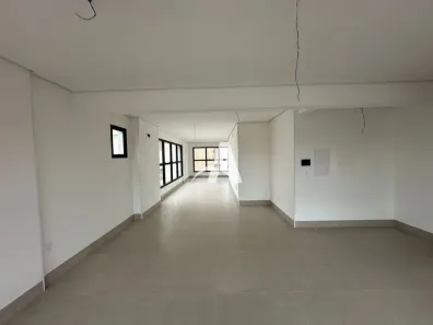 Prédio Comercial para alugar, 590m² no Santa Mônica, Uberlândia
