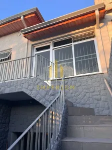 Sobrado com 2 Quartos à venda, 200m² no Vila Nivi, São Paulo