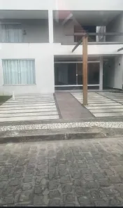 Casa de Condomínio com 3 Quartos para alugar, 120m² no SIM, Feira de Santana