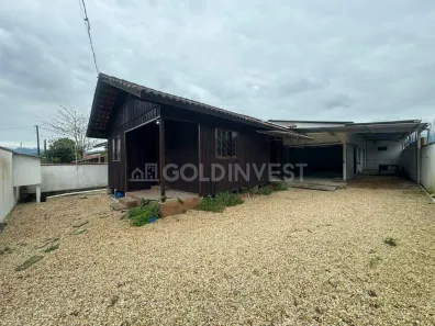 Casa com 2 Quartos para alugar, 230m² no , Guabiruba