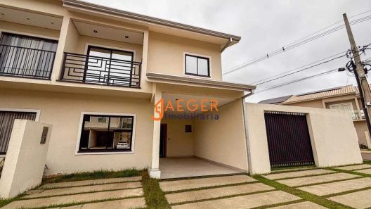 Sobrado com 3 Quartos à venda, 224m² no Rio Madeira, Porto Velho