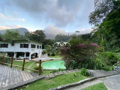 Fazenda/Sítio com 2 Quartos para alugar, 250m² no Araras, Petrópolis