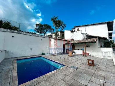 Casa de Condomínio com 3 Quartos à venda, 180m² no Badu, Niterói