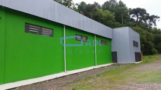 Galpão/Depósito/Armazém para alugar, 2000m² no Jardim São Marcos, Itapecerica da Serra