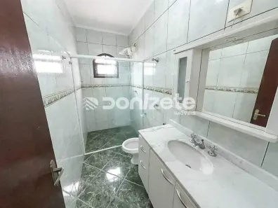 Sobrado com 3 Quartos à venda, 254m² no Vila Helena, Santo André
