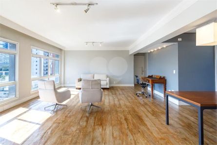 Apartamento com 2 Quartos para venda ou aluguel, 172m² no Cerqueira César, São Paulo