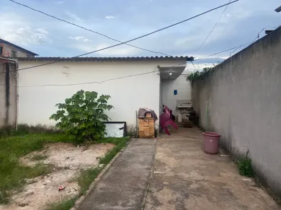 Casa com 1 Quarto à venda, 128m² no Del Lago II, Brasília