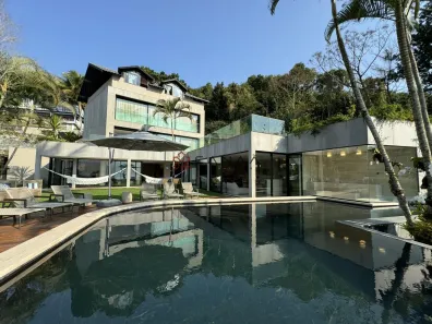 Casa com 7 Quartos para alugar, 1200m² no Ponta Leste, Angra dos Reis
