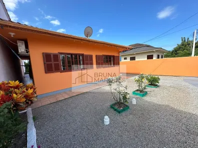 Casa com 3 Quartos à venda, 114m² no São João do Rio Vermelho, Florianópolis