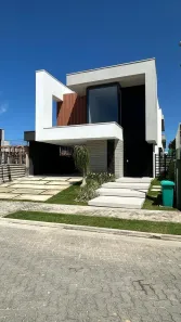 Casa de Condomínio com 4 Quartos à venda, 330m² no Cidade Alpha, Eusébio