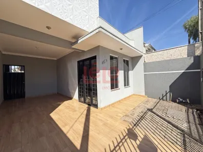 Casa com 3 Quartos para alugar, 98m² no Jardim Monte Rei, Maringá