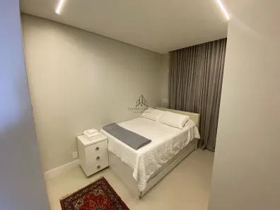 Apartamento com 2 Quartos à venda, 73m² no Centro, Florianópolis