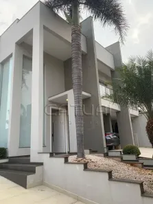 Casa com 4 Quartos para alugar, 408m² no Parque Residencial Alcântara, Londrina