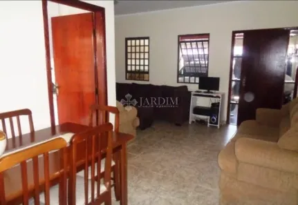 Casa com 3 Quartos à venda, 113m² no Dois Córregos, Piracicaba