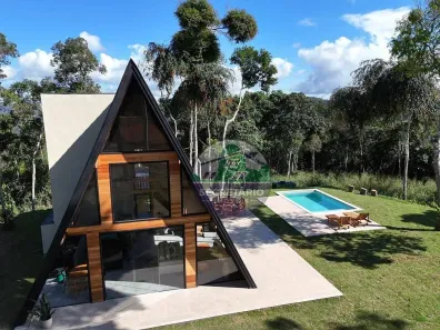 Casa de Condomínio com 3 Quartos à venda, 123m² no Pedro do Rio, Petrópolis