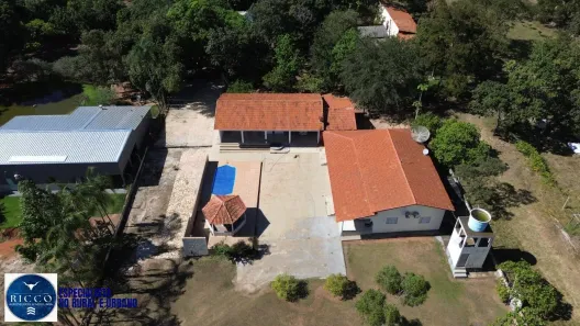 Fazenda/Sítio com 5 Quartos à venda, 8000m² no Área Rural de Hidrolândia, Hidrolândia