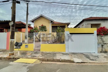 Casa com 3 Quartos à venda, 200m² no Jardim Santana, Americana