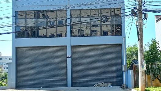 Ponto Comercial para alugar, 600m² no Jardim Itu, Porto Alegre