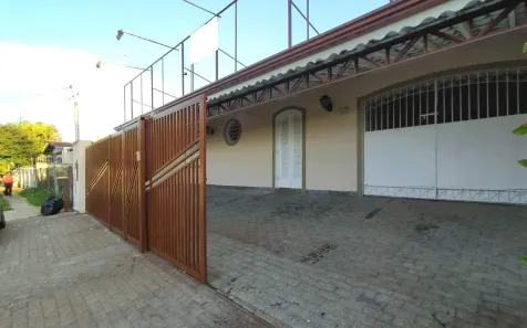 Casa com 4 Quartos à venda, 130m² no Jardim Flamboyant, Campinas