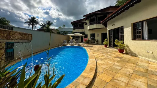 Casa com 5 Quartos à venda, 291m² no Balneário Praia do Pernambuco, Guarujá