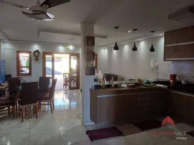 Casa com 3 Quartos à venda, 175m² no Loteamento Santa Edwiges, São José dos Campos