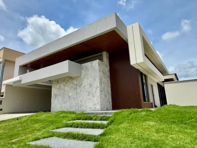 Casa com 4 Quartos à venda, 255m² no Residencial Villagio Toscana, Goiânia