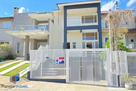 Casa com 3 Quartos à venda, 230m² no Hípica, Porto Alegre