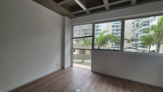 Sala Comercial para alugar, 22m² no Barra Olímpica, Rio de Janeiro