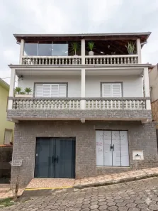 Casa com 3 Quartos à venda, 250m² no , Brazópolis