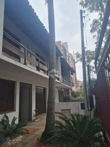 Casa com 3 Quartos à venda, 219m² no Menino Deus, Porto Alegre