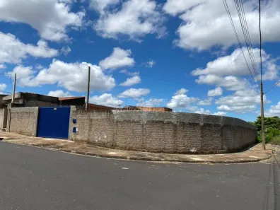 Lote/Terreno à venda, 230m² no Jardim Roberto Selmi Dei, Araraquara
