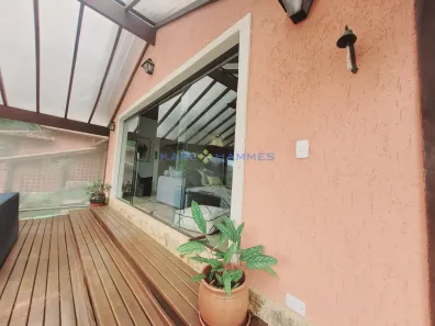 Casa de Condomínio com 5 Quartos à venda, 228m² no Nogueira, Petrópolis