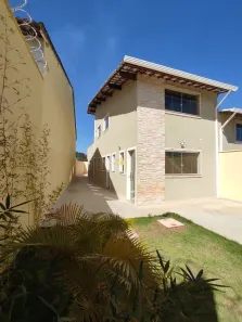 Casa com 3 Quartos à venda, 180m² no Floresta Encantada, Esmeraldas