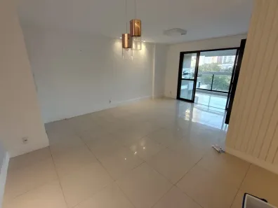 Apartamento com 3 Quartos para alugar, 109m² no Imbiribeira, Recife