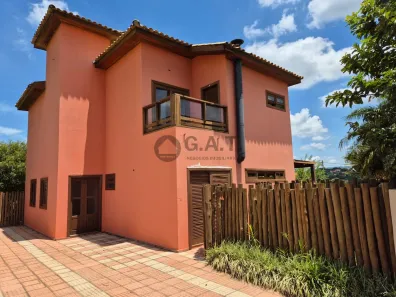 Casa de Condomínio com 3 Quartos para alugar, 219m² no VILLAGE ARACOIABA, Araçoiaba da Serra