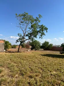 Lote/Terreno à venda, 303m² no , Porto Nacional