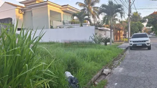 Lote/Terreno à venda, 283m² no Camboinhas, Niterói