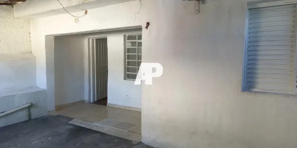 Casa com 2 Quartos para alugar, 110m² no Vila Medeiros, São Paulo