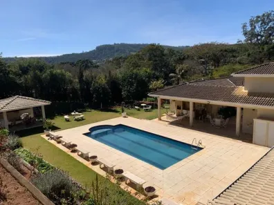 Casa de Condomínio com 4 Quartos para alugar, 400m² no Condomínio Jardim das Palmeiras, Bragança Paulista