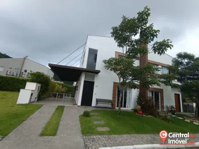 Casa com 3 Quartos à venda, 132m² no São Judas Tadeu, Balneário Camboriú