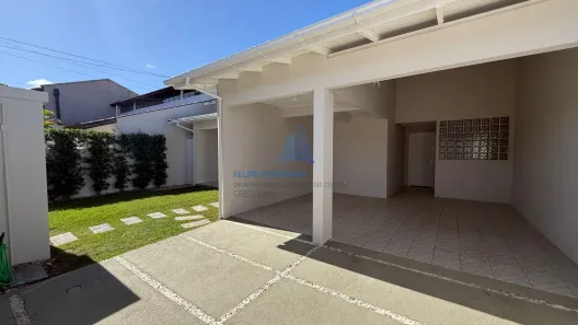 Casa com 3 Quartos à venda, 150m² no Itacorubi, Florianópolis