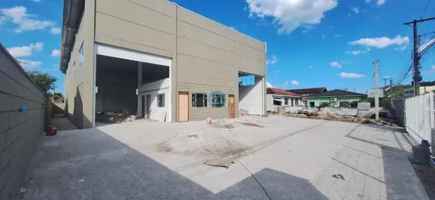 Galpão/Depósito/Armazém para alugar, 570m² no Rio Caveiras, Biguaçu