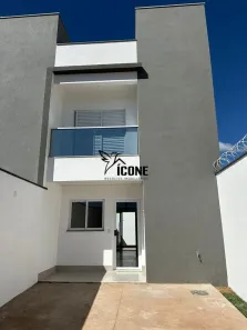 Sobrado com 2 Quartos à venda, 83m² no Distrito Industrial, Uberlândia